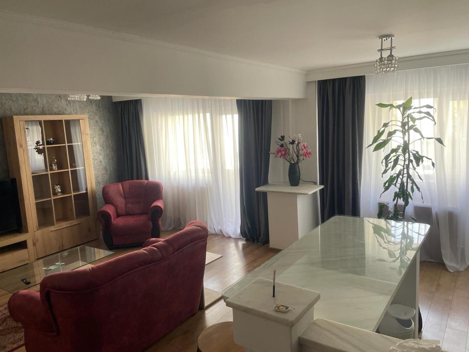Mara Central Baia Mare Bagian luar foto